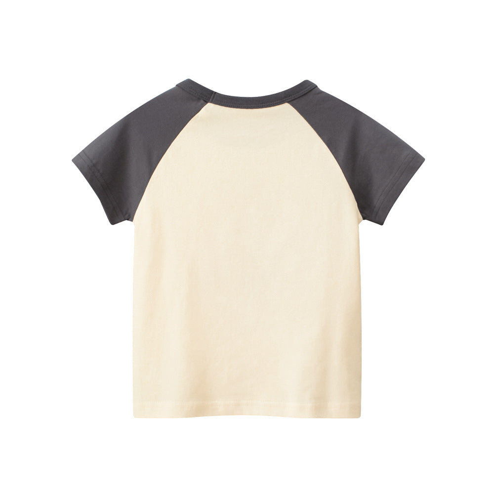 Short-sleeved T-shirt matching the colors of the cartoon puppy