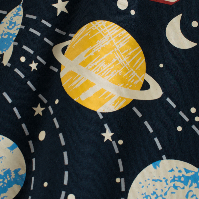 Crewneck, short-sleeved T-shirt with space motif