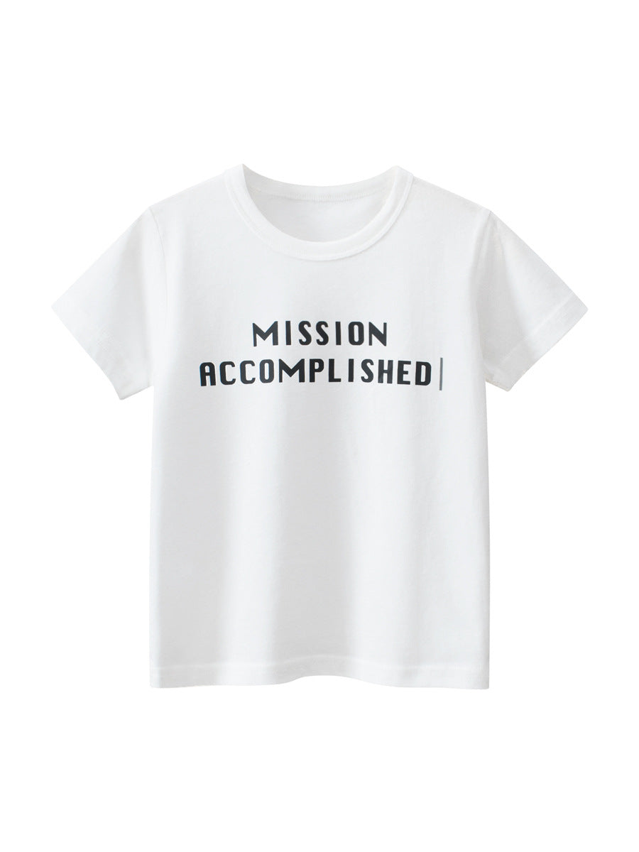 Short-sleeved T-shirt with round neck and solid color letter print