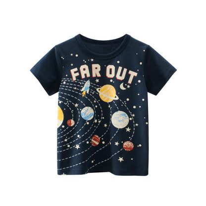 Crewneck, short-sleeved T-shirt with space motif