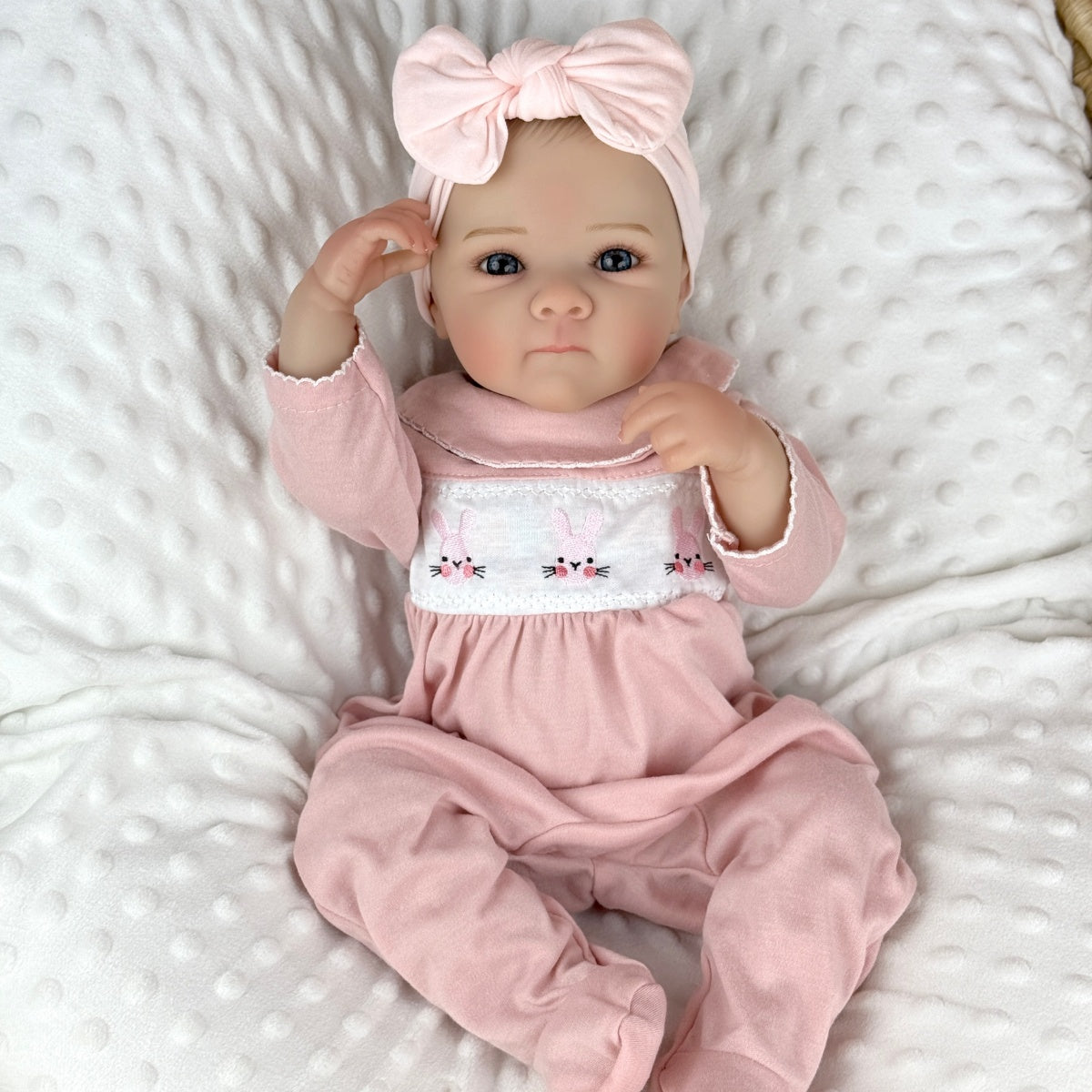 48cm Lifelike Blue Eyes Vinyl Body Bettie Reborn Baby Girl In Pink bodysuit