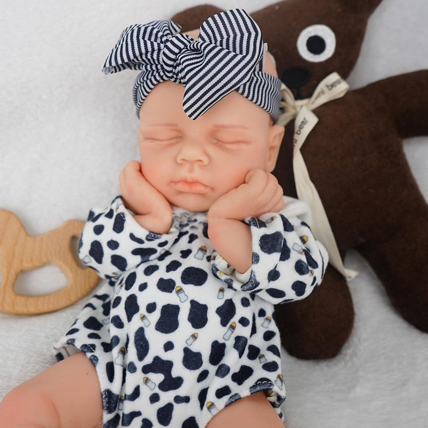 30cm Lifelike Closed Eyes Silicone Loulou Reborn Doll Girl in Black and white clothes
