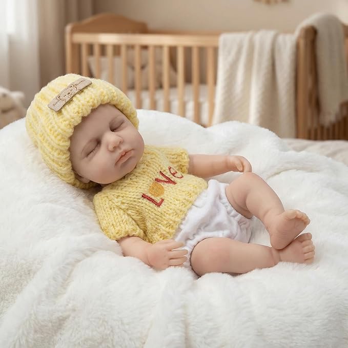 20cm Full Silicone Loulou Reborn Baby Girl In Yellow Sweater