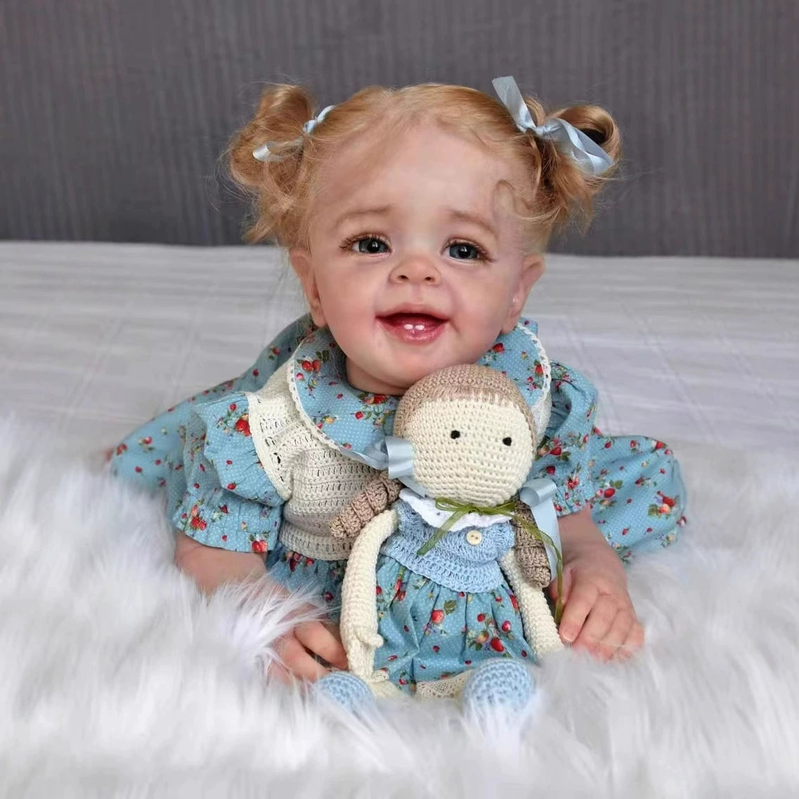 Molly 50cm Realistic Blonde Hair Smile Reborn Baby Yannik