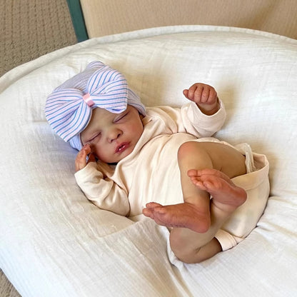 18 inches Lifelike Closed Eyes Reborn Doll With Hat-Romy