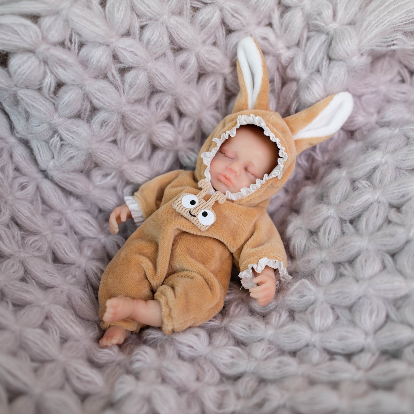 6 Inch Closed Eyes Mini Silicone Reborn Doll Girl-Loulou