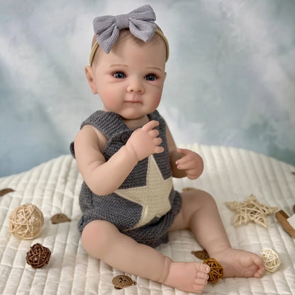 45cm Lifelike Vinyl Body Bettie Reborn Baby Girl in Gray Star Clothes