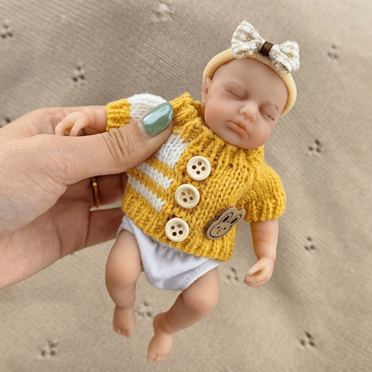 15cm Silicone Closed Eyes loulou Mini Reborn Doll in Yellow Stripes Sweater