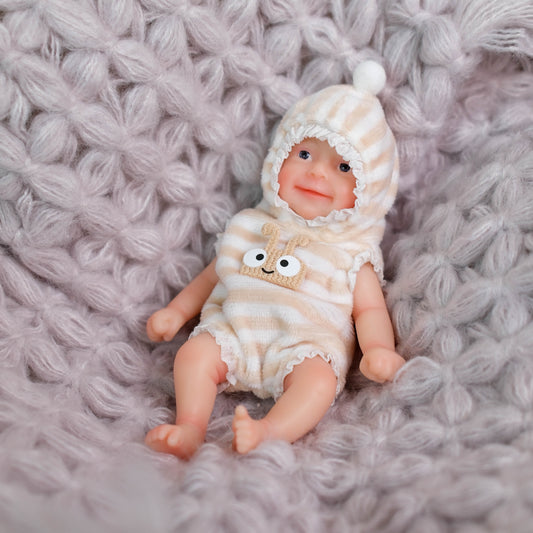 6 Inch Open Eyes Mini Silicone Reborn Doll Girl-Sebastian