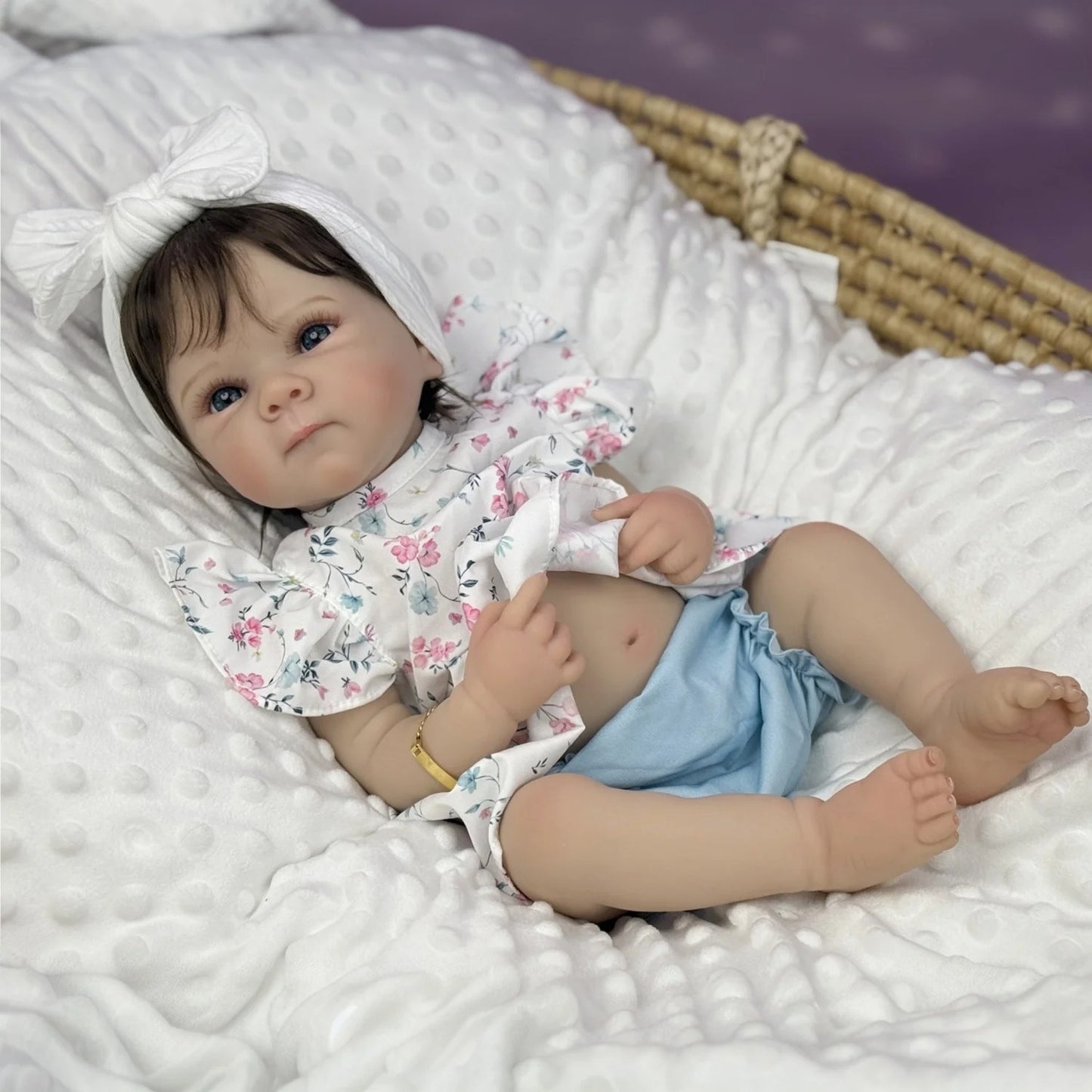 45cm Lifelike Vinyl Body Short Hair Blue Eyes Reborn Baby Girl-Bettie