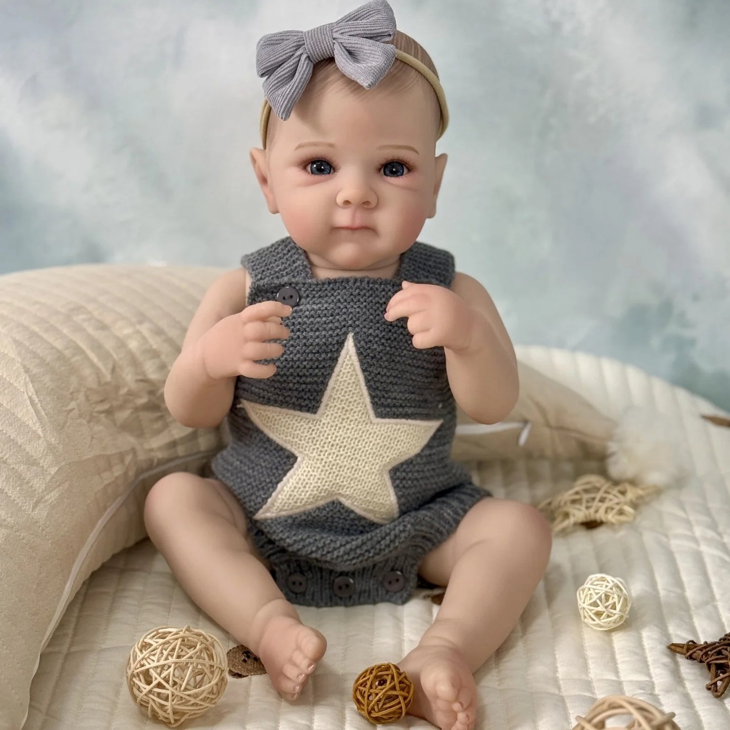 45cm Lifelike Vinyl Body Bettie Reborn Baby Girl in Gray Star Clothes