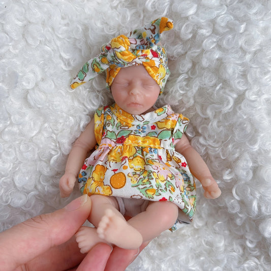 6 Inch Closed Eyes Mini Reborn Doll Girl in Yellow Clothes-Darren