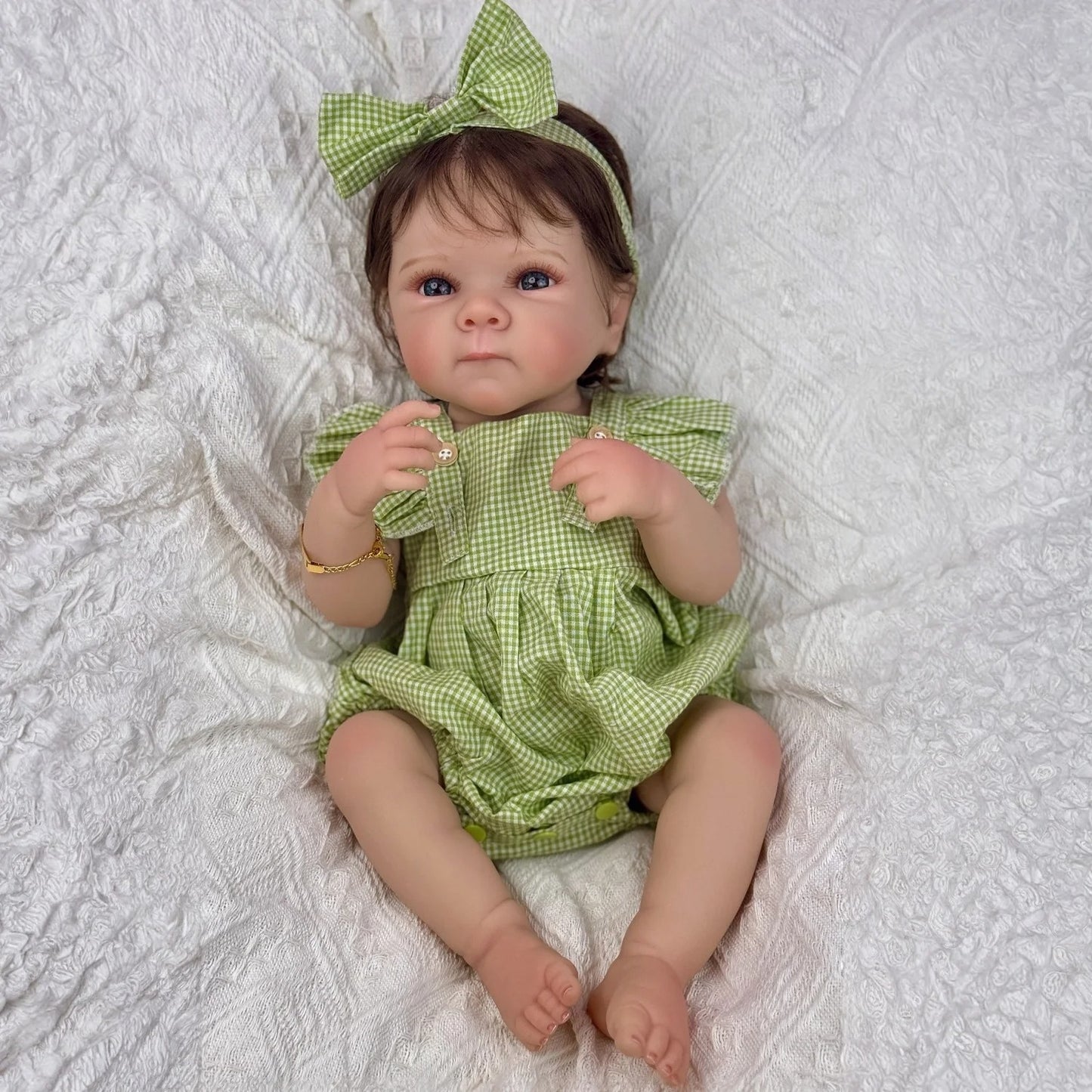 45cm Lifelike Vinyl Body Short Hair Bettie Reborn Baby Girl in Green Clothes