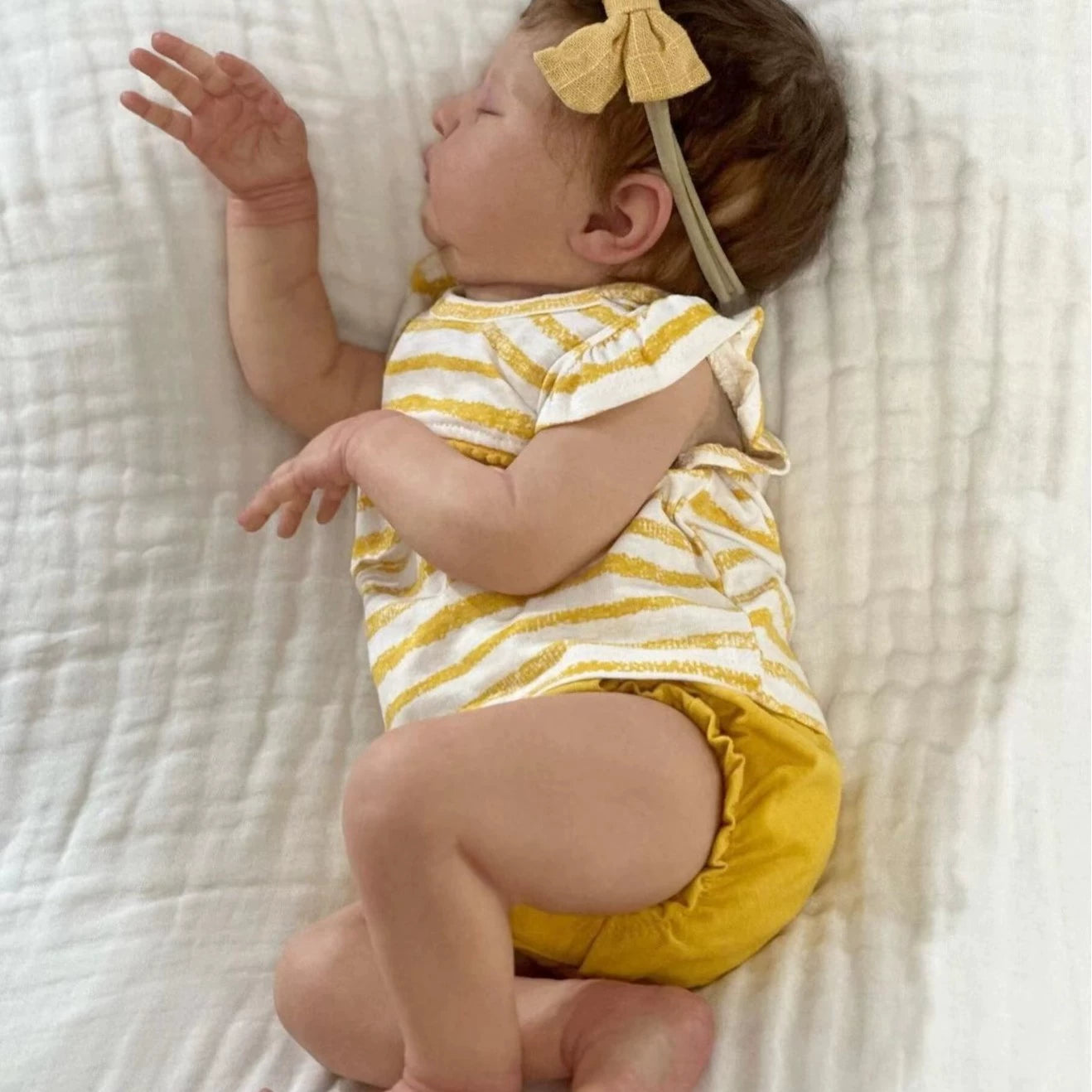 20 Inches Lifelike Closed Eyes Soft Body Reborn Doll-Laura