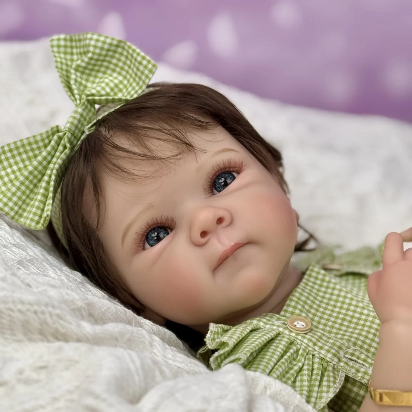 45cm Lifelike Vinyl Body Short Hair Bettie Reborn Baby Girl in Green Clothes
