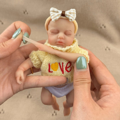15cm Silicone Closed Eyes loulou Stretchable Mini Reborn Doll in Yellow Sweater