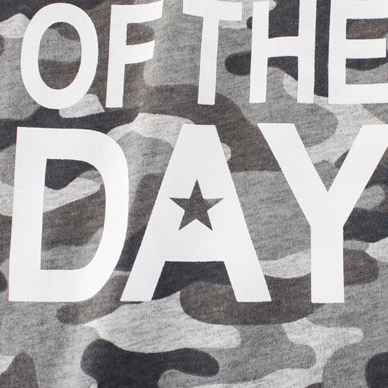 Kids' Short-Sleeved T-Shirt with Camouflage Writing