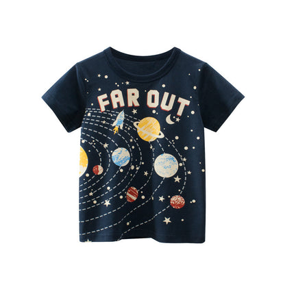 Crewneck, short-sleeved T-shirt with space motif